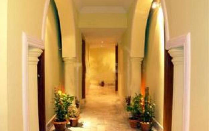 Hotel Civic Inn