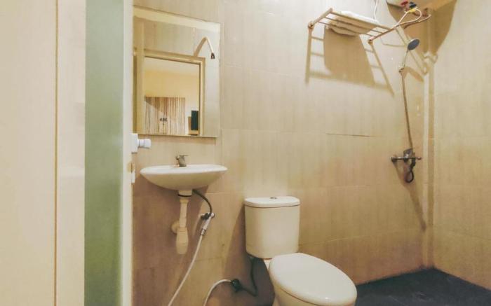RedDoorz @ Galaxy Bumi Permai Surabaya