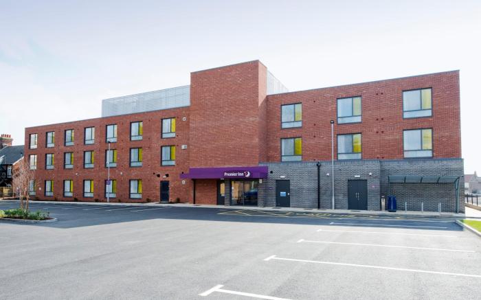 Premier Inn Felixstowe Town Centre