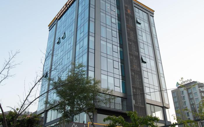 Marina Green Suit Hotel