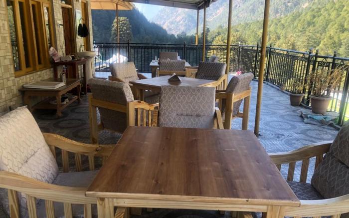 Westeros Kasol (Tao Cafe)