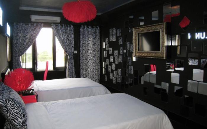 Thang Long Espana Hotel