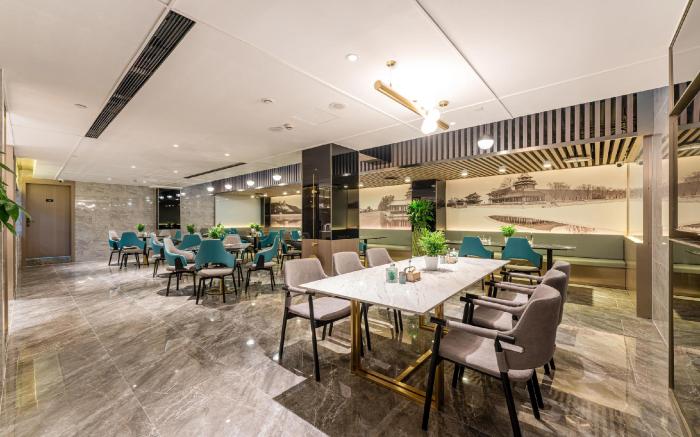 Atour Hotel Beijing Dahongmen Intime