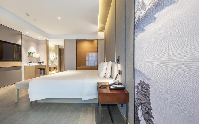 Atour Hotel Chengdu Wenshufang