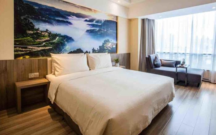 Atour Hotel Chengdu Taiguli Hepan