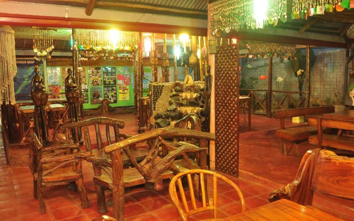 Lola Itang Pension and Restaurant