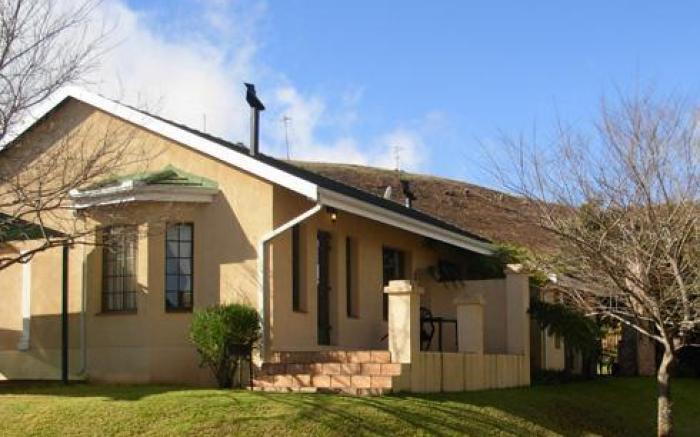 Thaba Tsweni Lodge and Safaris