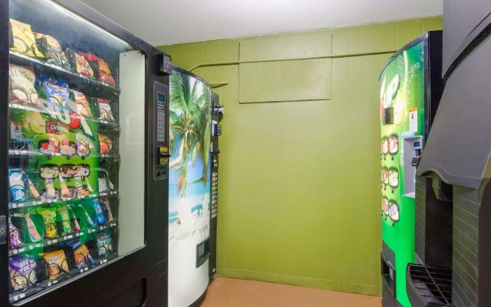 SureStay Hotel by Best Western St. Pete Clearwater Airport