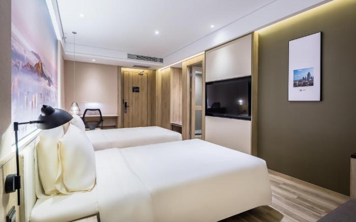 Atour Hotel Qingdao Fuzhou Road Sakura Town