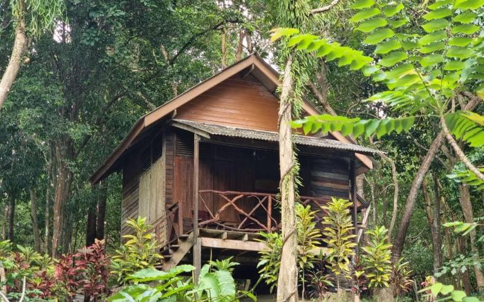 Bonhomie Beach Cottage