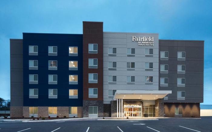 Fairfield by Marriott Inn & Suites Stony Creek