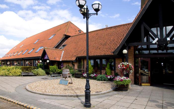 Premier Inn Milton Keynes South