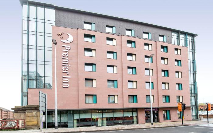 Premier Inn Manchester City Centre West