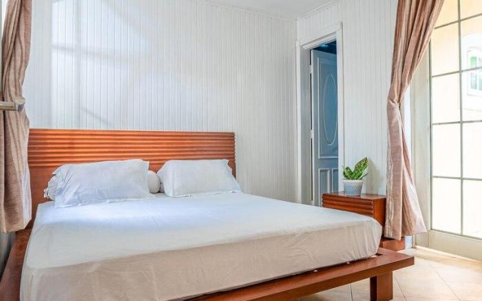 5BR Brightly Clean and Spacious Villa (10 Guests)