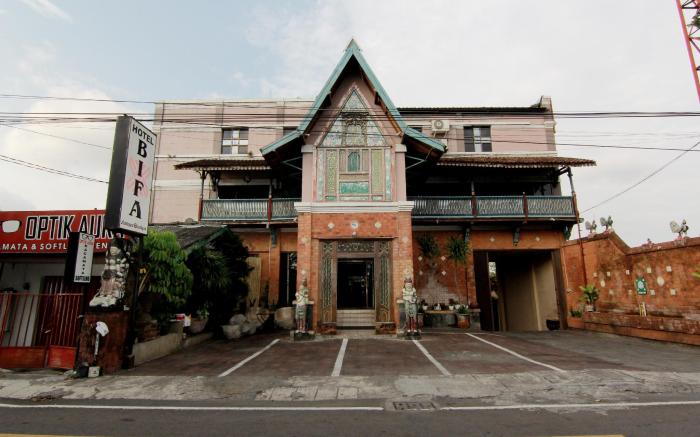 Bifa Hotel
