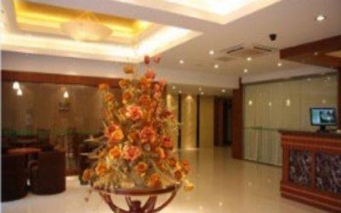GreenTree Inn Jining Railway Station Hotel