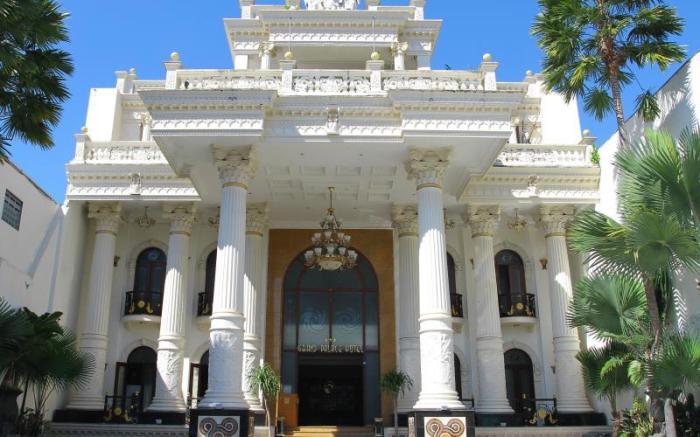 The Grand Palace Hotel Malang