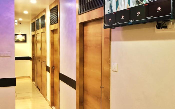 GATEWAY SUITES