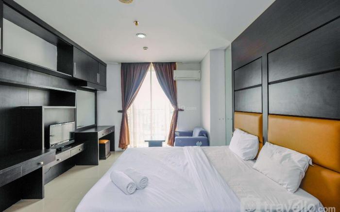 Cozy Studio Mangga Dua Residence By Travelio