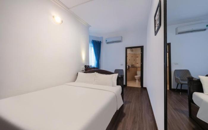 A25 Hotel - Doi Can 1