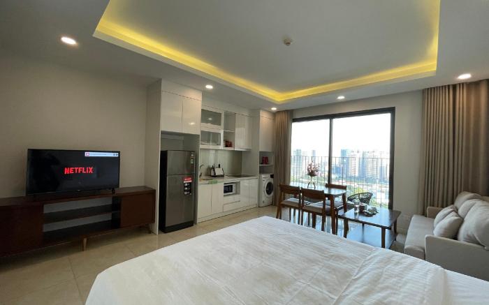 GAVI D'Capitale Studio 23 Lake view Tran Duy Hung