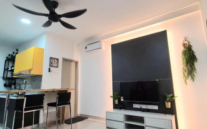 LA 13A12@ Liberty Arc 1BR/3 Pax/WiFi/Parking/Nflix