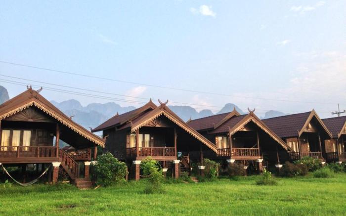 Cliff View Riverside Resort