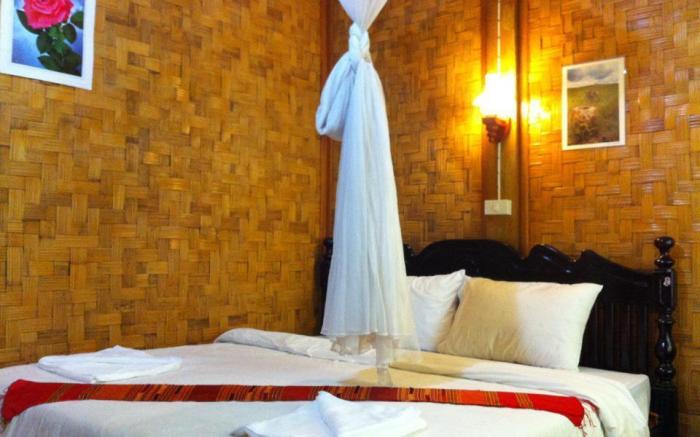 Cliff View Riverside Resort