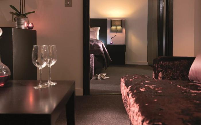 Guildford Harbour Hotel