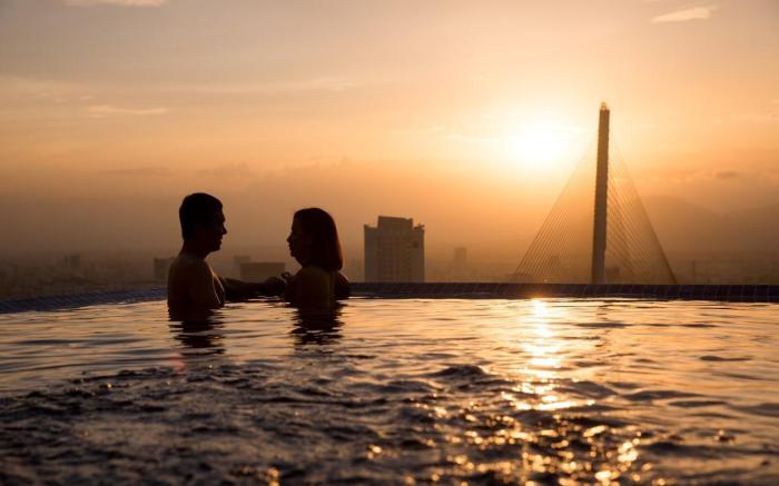Fivitel Da Nang Hotel