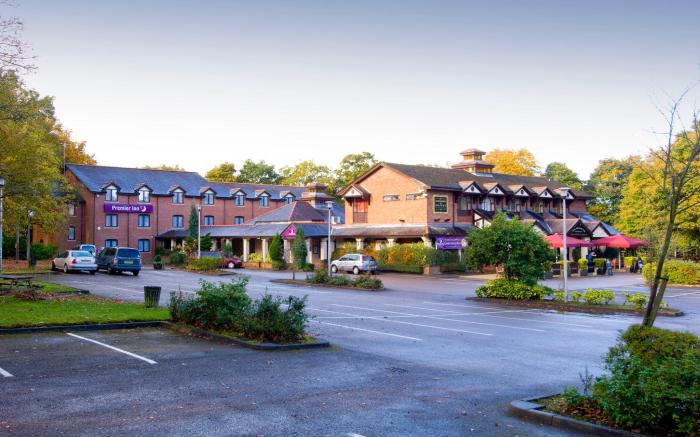 Premier Inn Manchester - Wilmslow