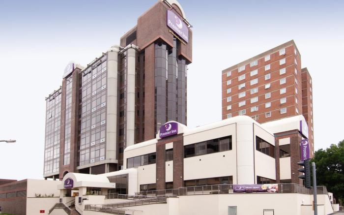 Premier Inn Sunbury - Kempton Park