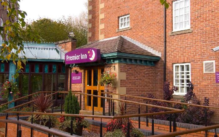 Premier Inn Stockport Central