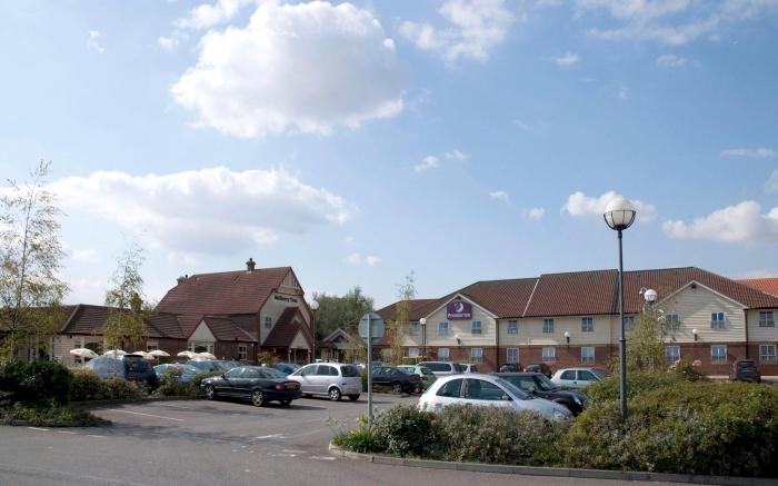 Premier Inn Braintree - A120