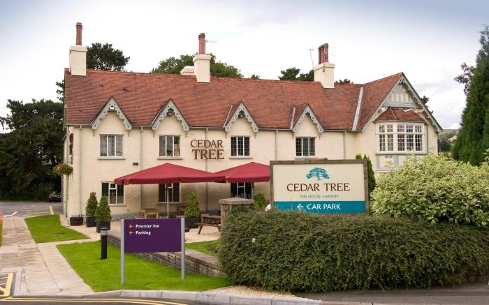 Premier Inn Caerphilly - Corbetts Lane