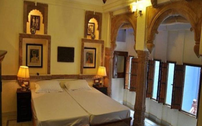 Juna Mahal Boutique Home stay