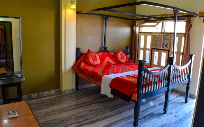 Hotel Everest