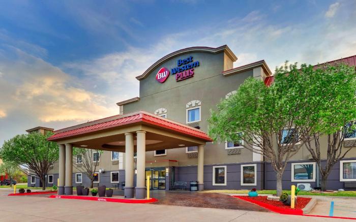 Best Western Plus University Inn and Suites