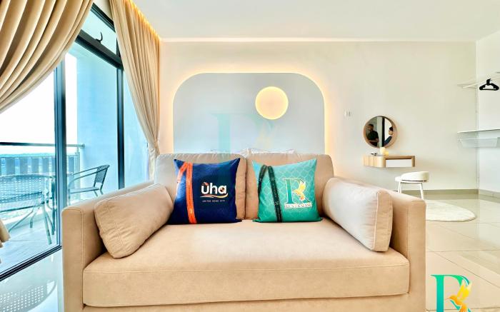 Arissa Suite. KSL2@ Studio 2Pax near IKEA &Aeon