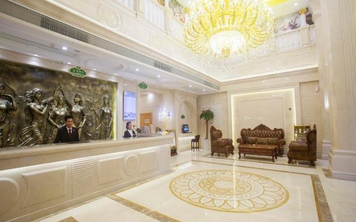 Vienna Hotel Jiangxi Jiujiang Railway Station