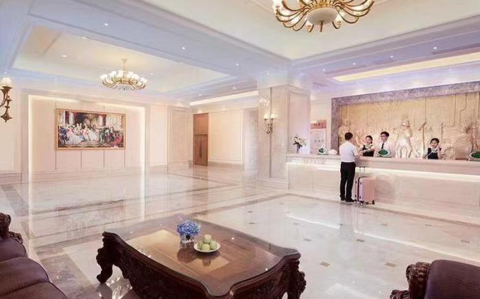Vienna Hotel Zhengzhou East High-Speed Railway Station