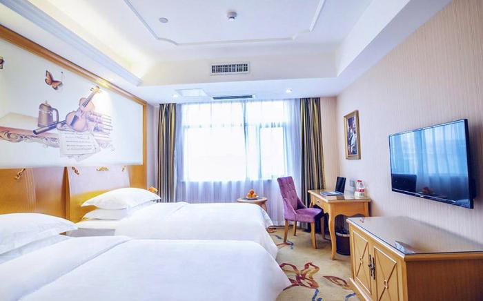 Vienna Hotel Hefei Mingzhu Plaza University Town
