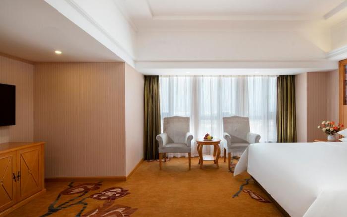 Vienna Hotel Kunming Dianzhong New District