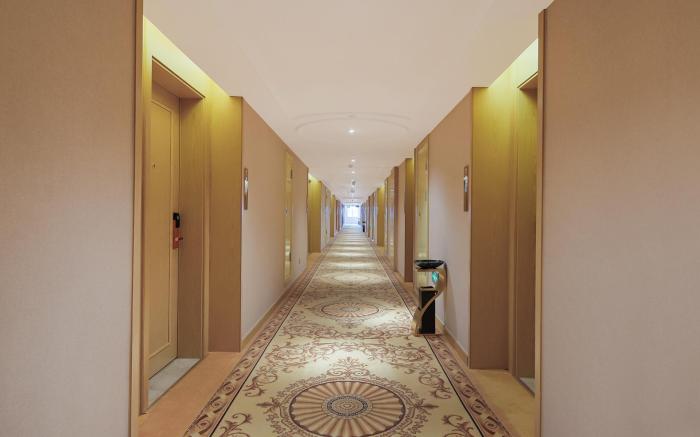 Vienna Hotel Shandong Heze Chengwu Jade Market