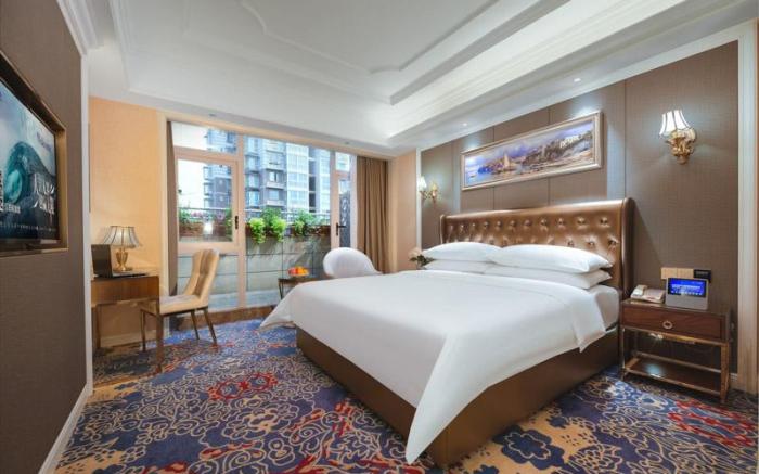 Vienna Hotel Sichuan Ziyang Haixia Mingren