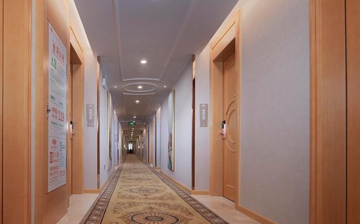 Vienna Hotel Guangdong Shaoguan Ruyuan Yao Cultural Square