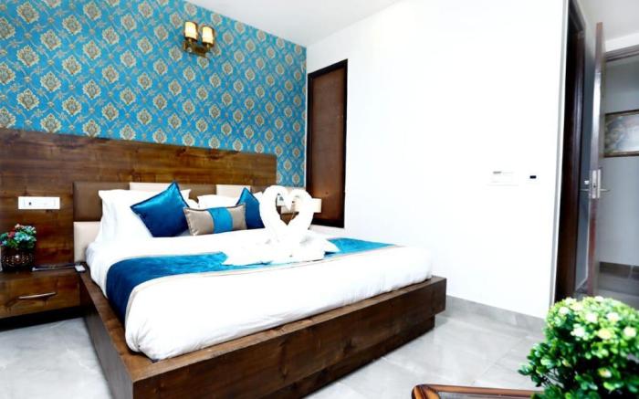 Amritsar Grand By Levelup
