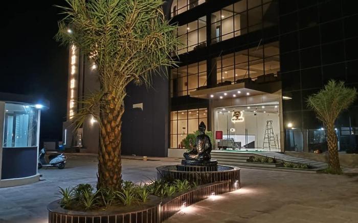 Hotel The Hind 