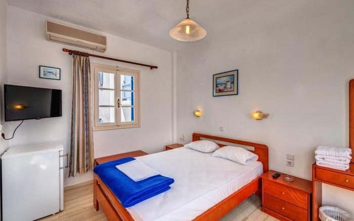 Maki's Place Hotel