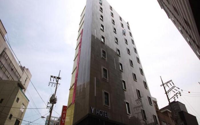 Shinchon Y Hotel